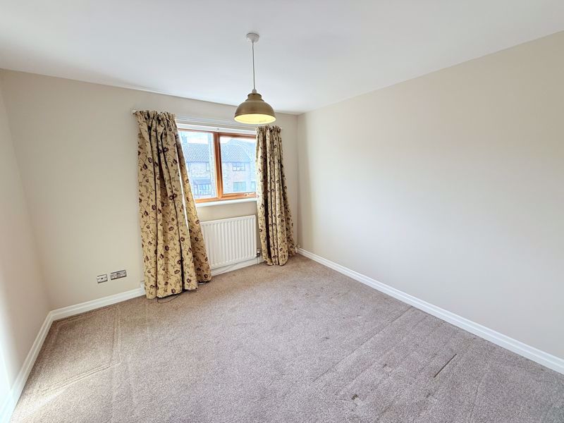 Bedroom- click for photo gallery
